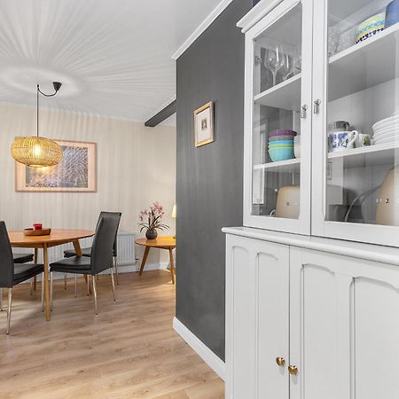 Live As Locals Apartments Reykjavik Ngoại thất bức ảnh